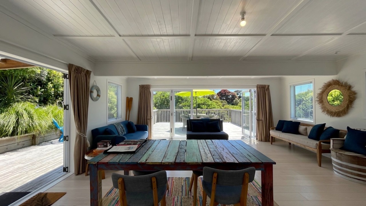 Photo of Livingroom in Oneroa