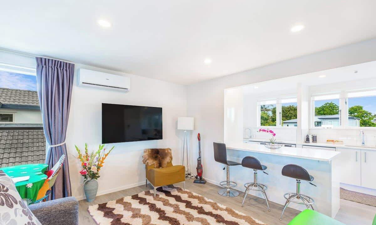 Photo of Livingroom in Greenlane - Ellerslie