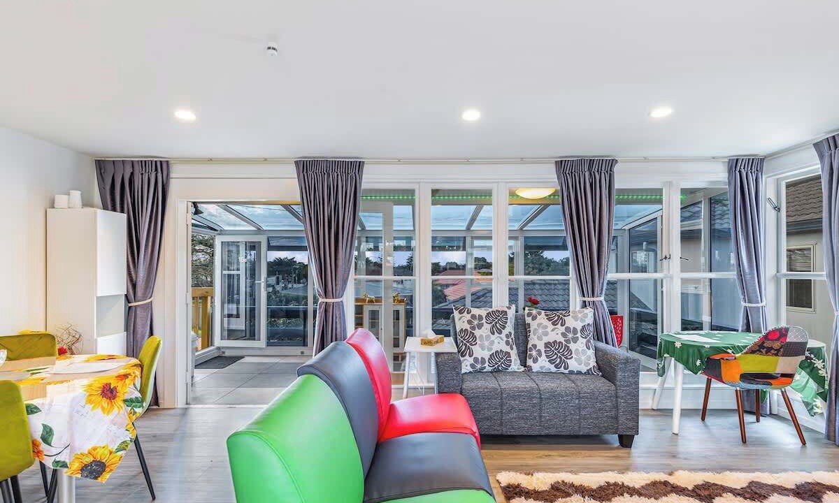 Photo of Livingroom in Greenlane - Ellerslie