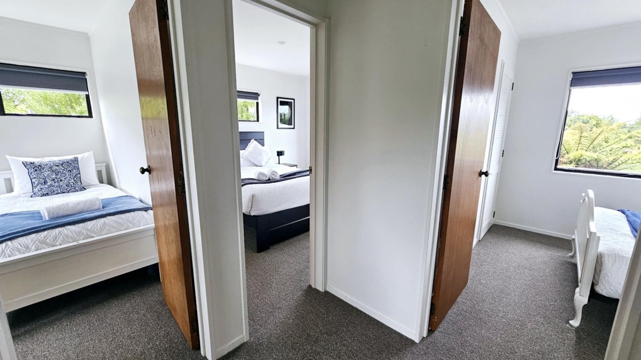 Photo of Bedroom in Acacia Bay