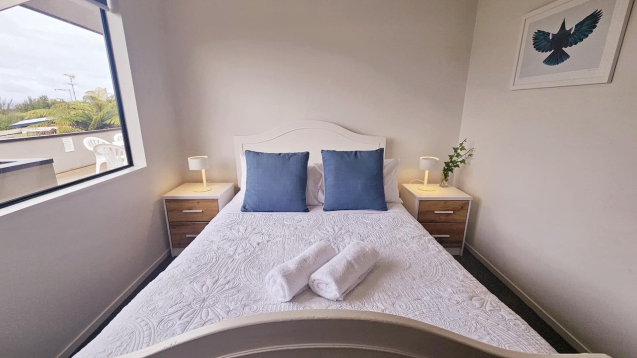 Photo of Bedroom in Acacia Bay