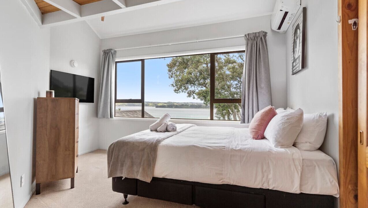 Photo of Bedroom in Cockle Bay