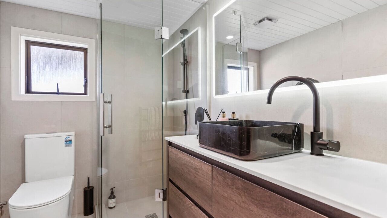 Photo of Bathroom in Cockle Bay