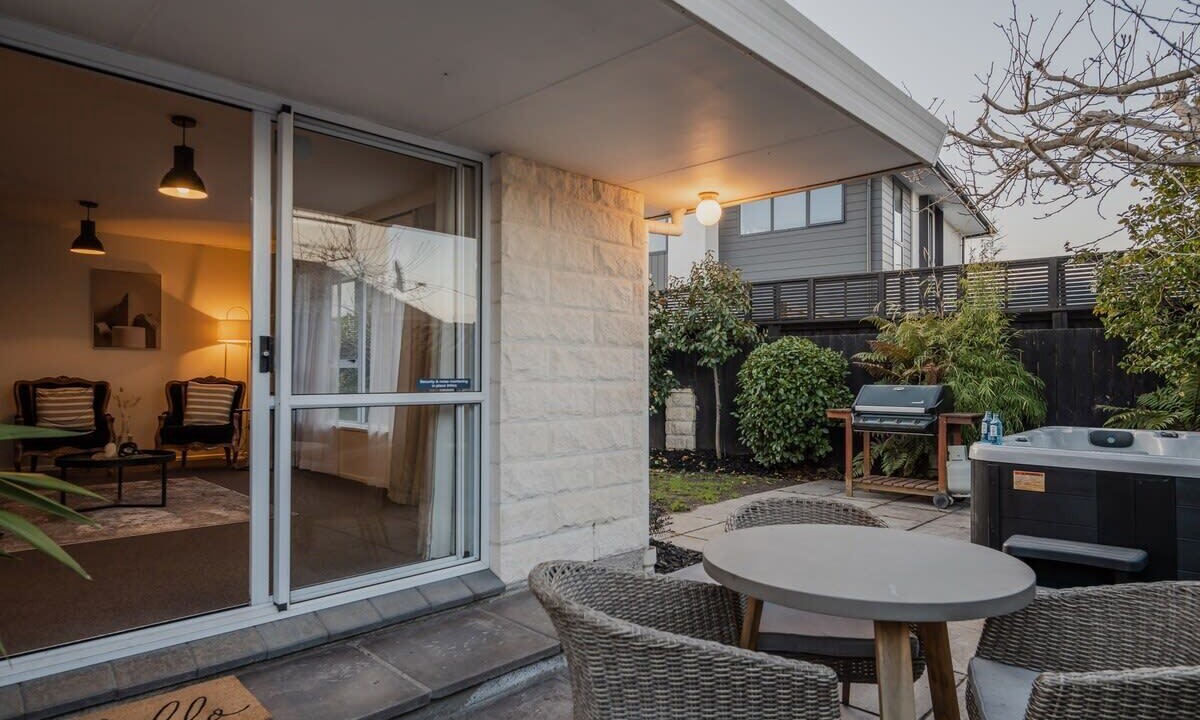Photo of Outdoor in Saint Albans