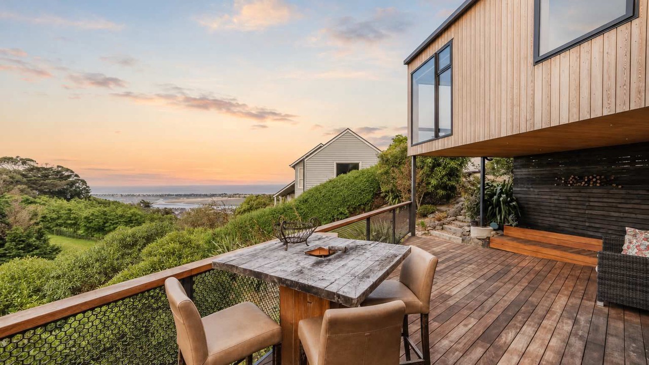 Photo of Outdoor in Redcliffs