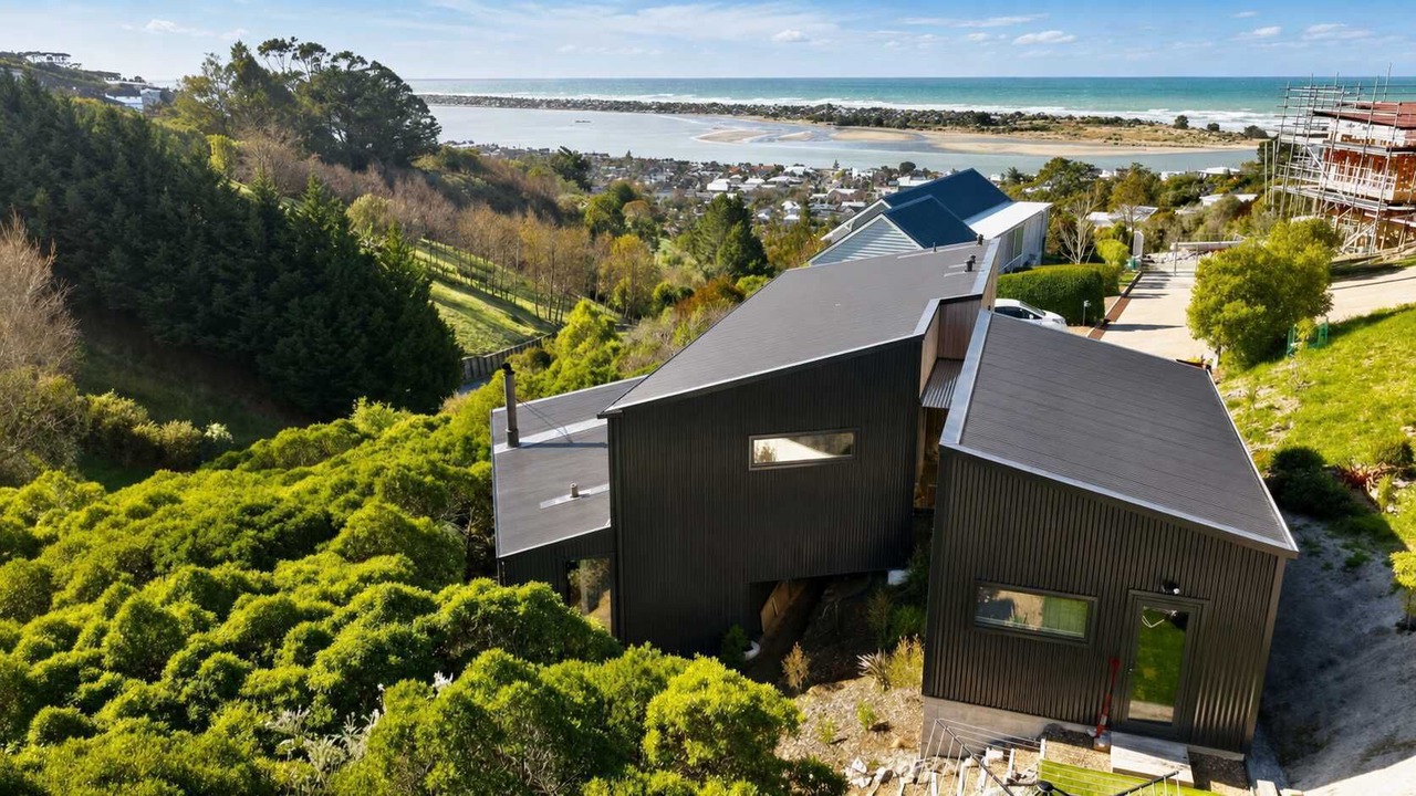 Photo of Outdoor in Redcliffs