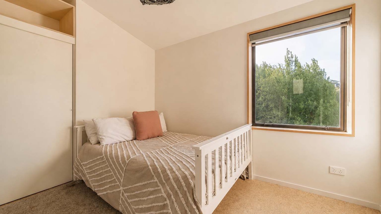 Photo of Bedroom in Redcliffs