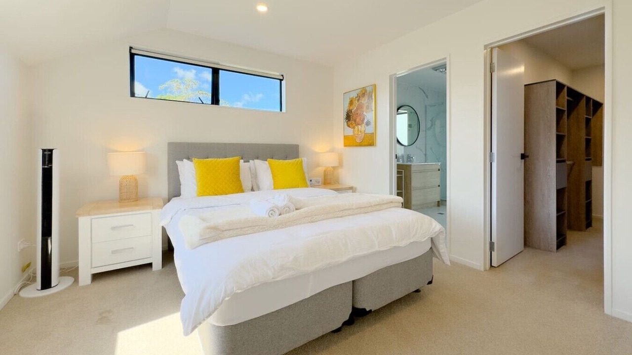 Photo of Bedroom in Forrest Hill
