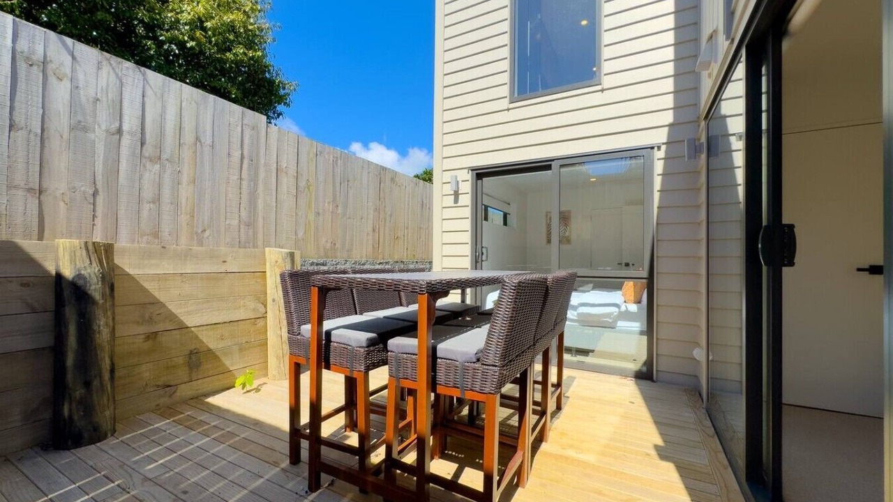Photo of Outdoor in Forrest Hill