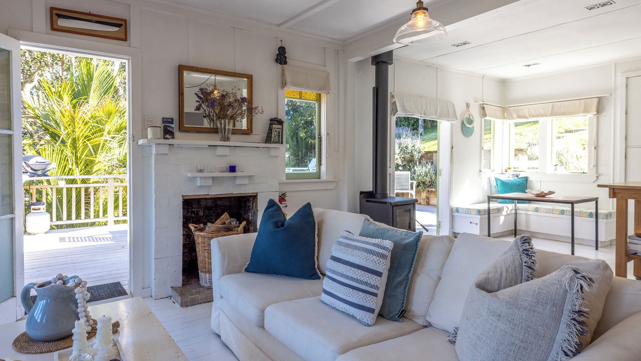 Photo of Livingroom in Waiheke Island