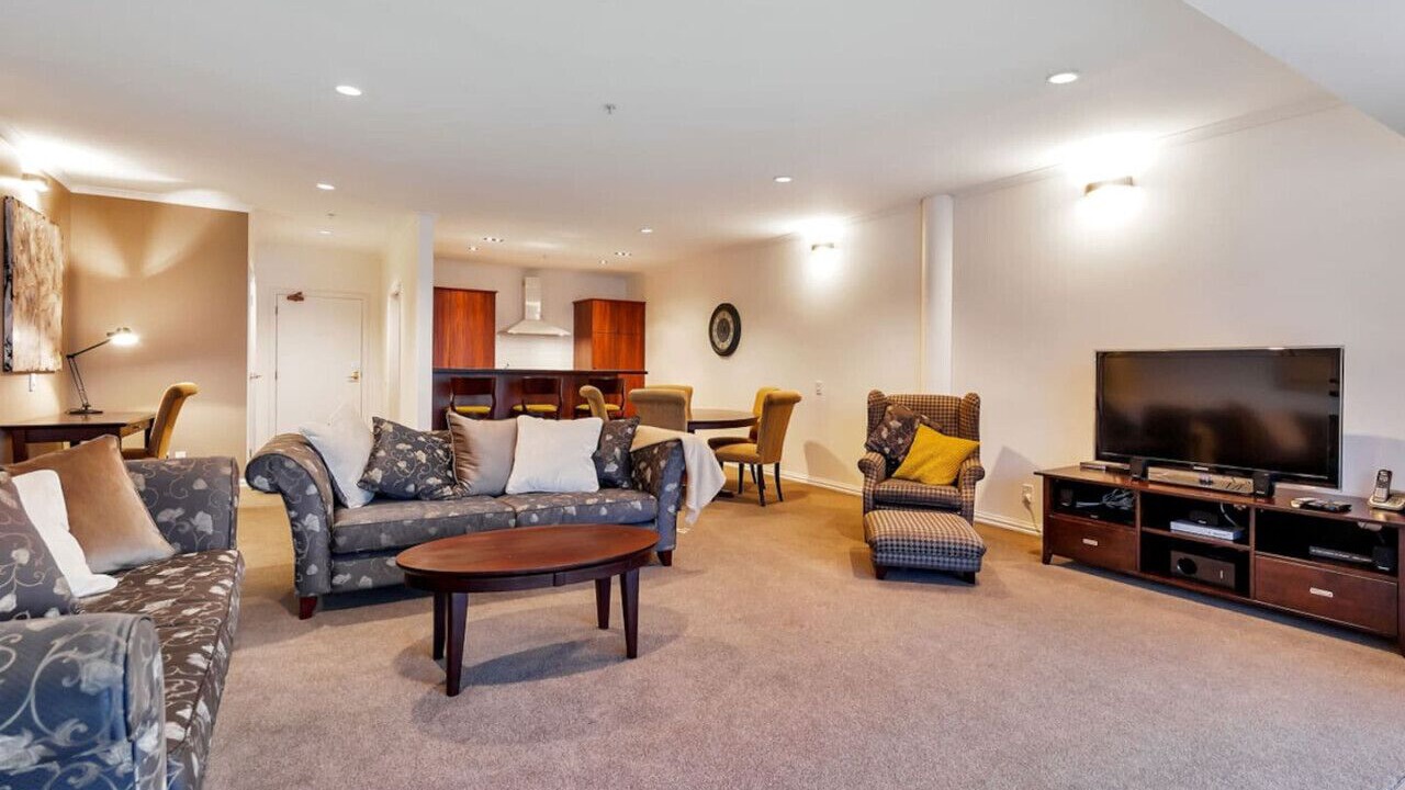 Photo of Livingroom in Auckland Central Business District