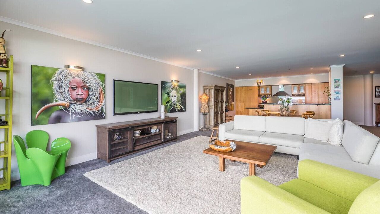 Photo of Livingroom in Auckland Central Business District