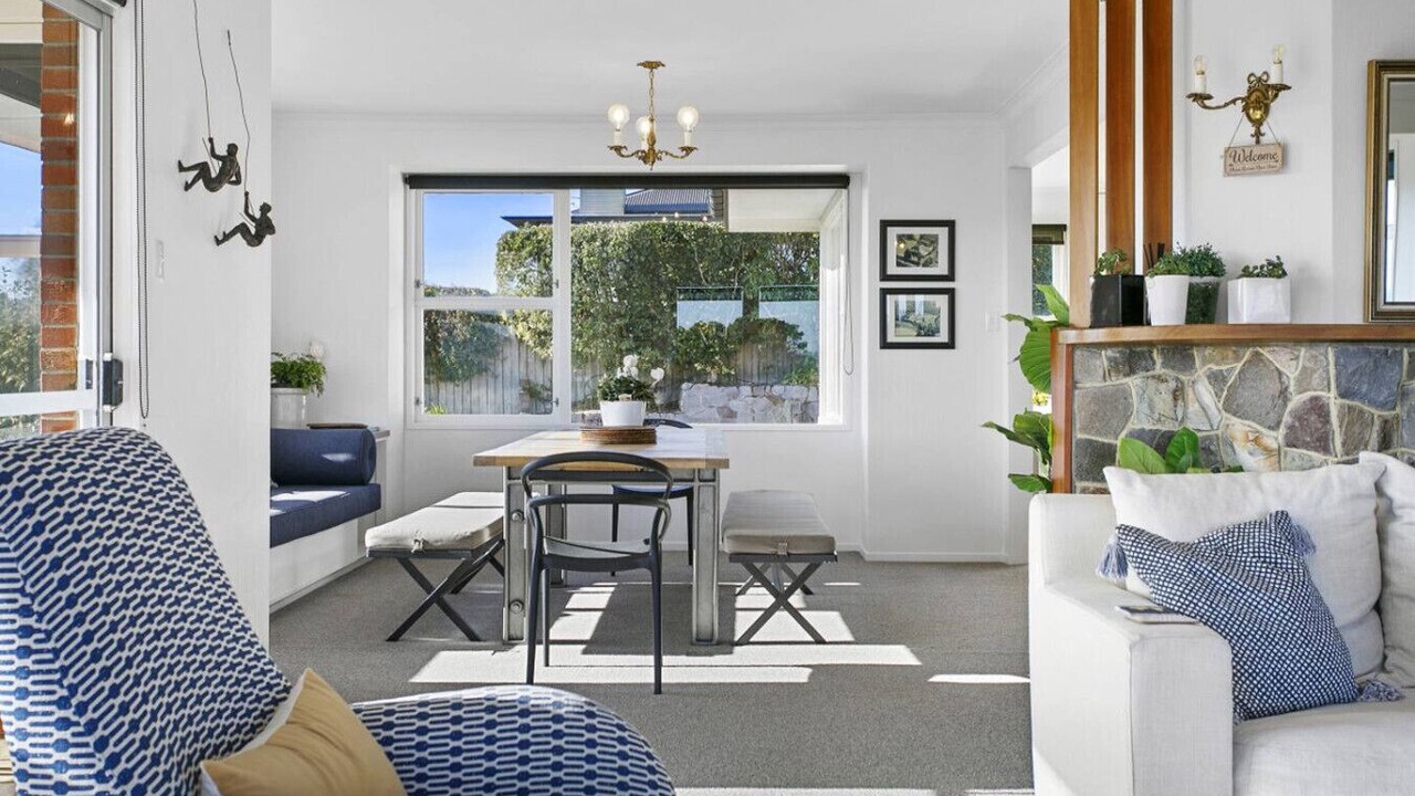 Photo of Livingroom in Hilltop