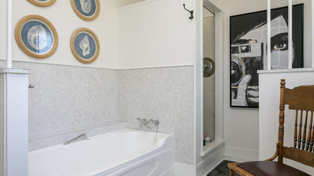 Photo of Bathroom in Hilltop