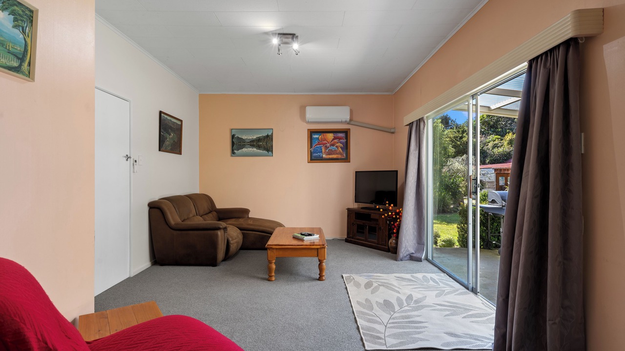 Photo of Livingroom in Kaiteriteri