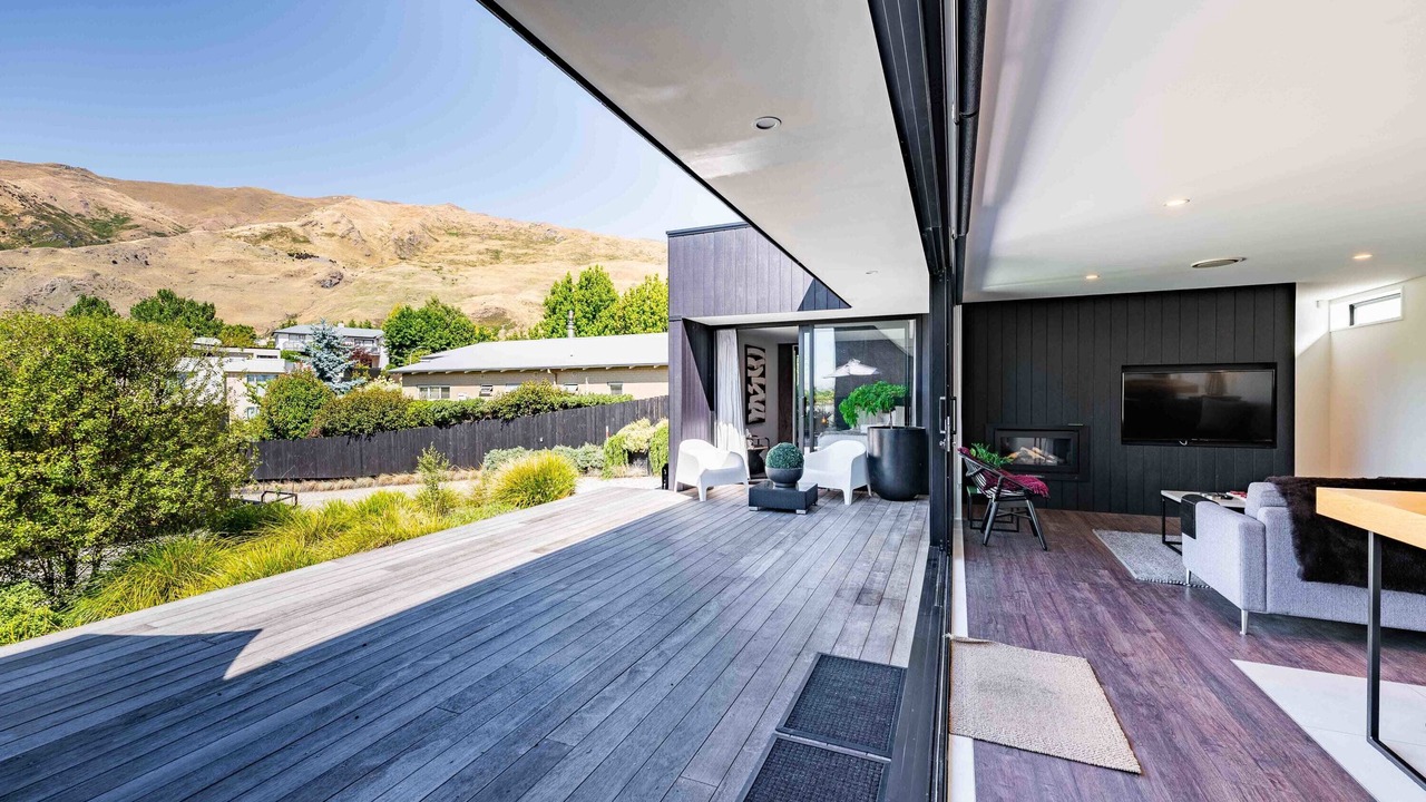 Photo of Patio Balcony in Wanaka