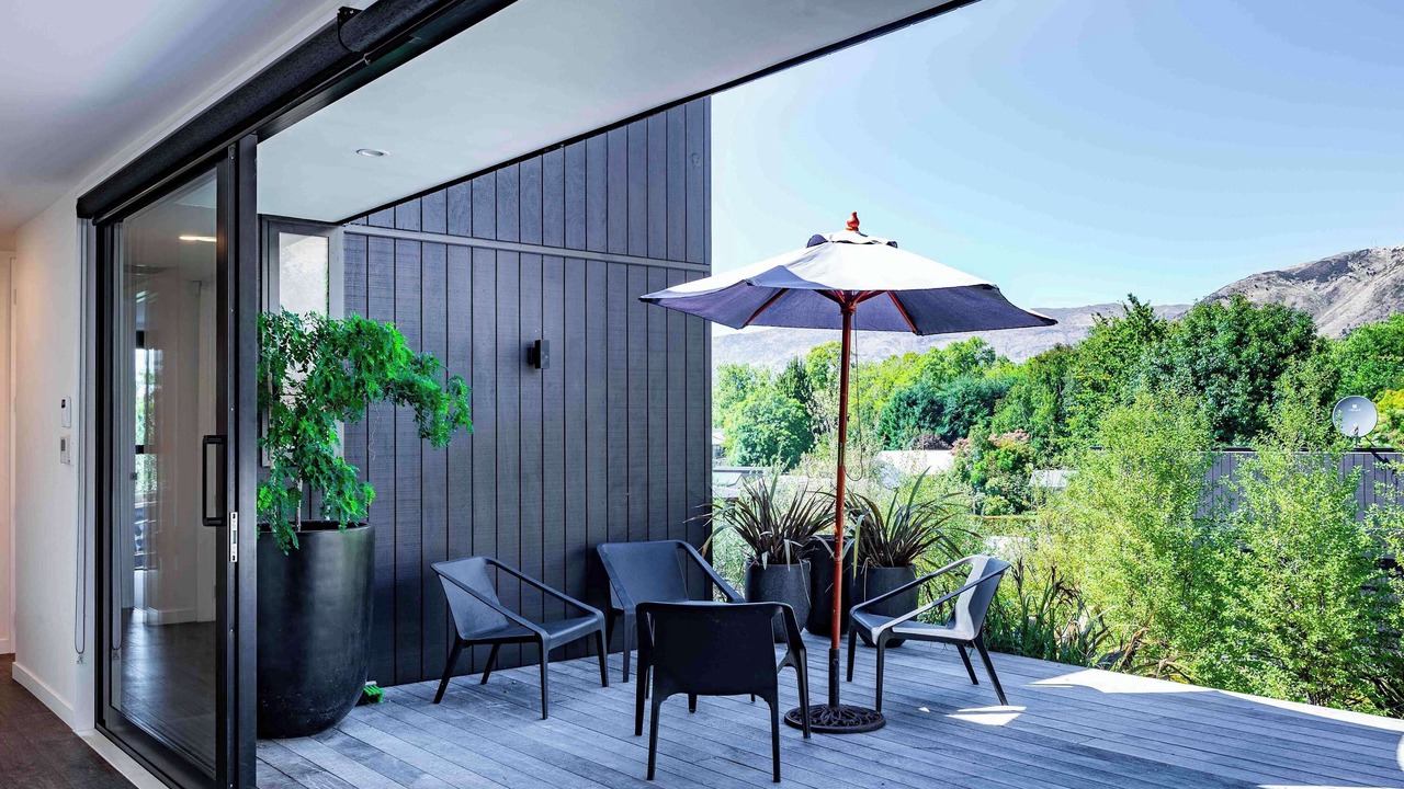Photo of Patio Balcony in Wanaka