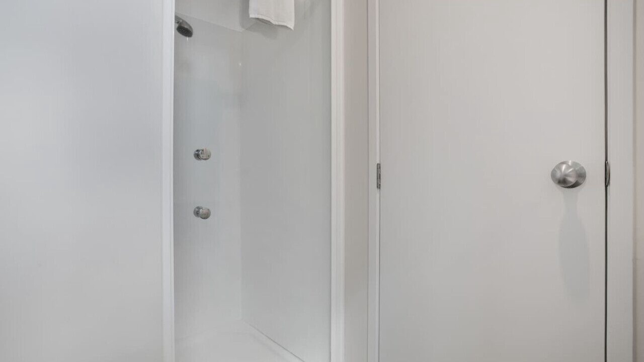 Photo of Bathroom in Auckland Central Business District