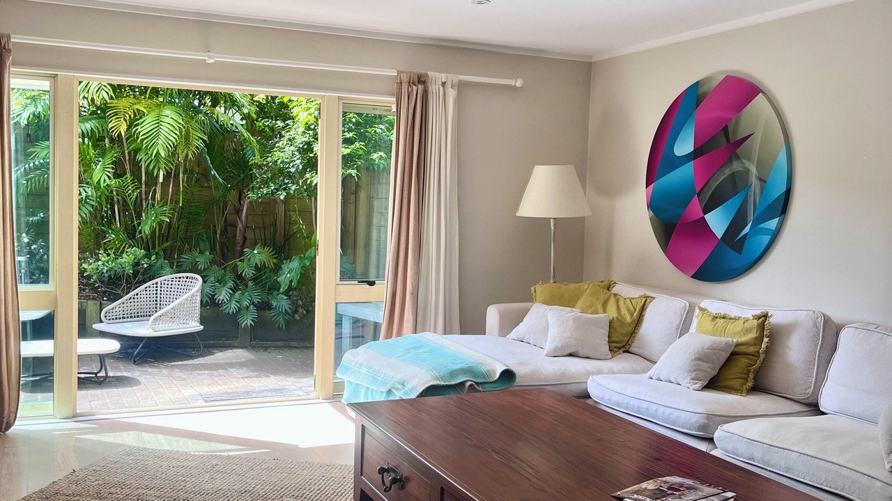 Photo of Livingroom in Newton