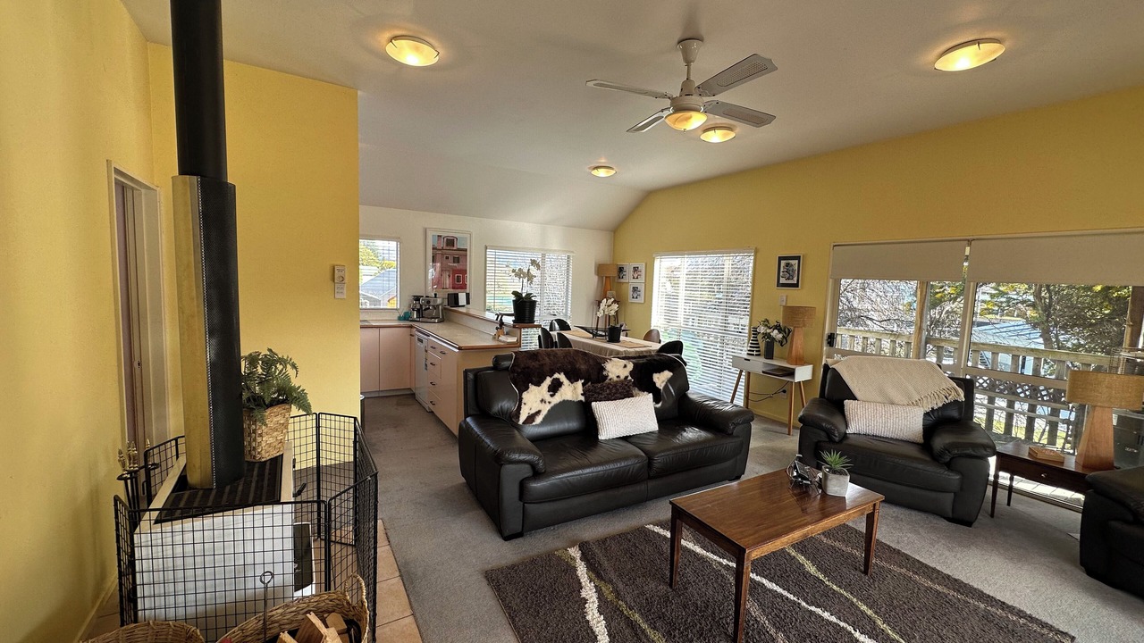 Photo of Livingroom in Lake Hawea