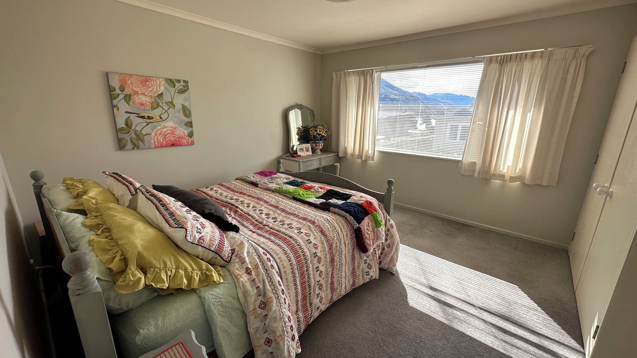 Photo of Bedroom in Lake Hawea