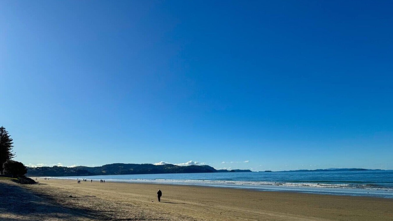 Photo of Others in Red Beach