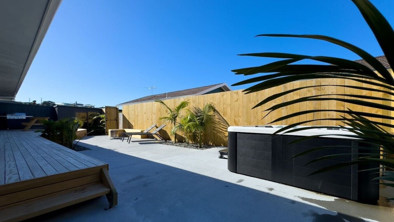 Photo of Patio Balcony in Red Beach