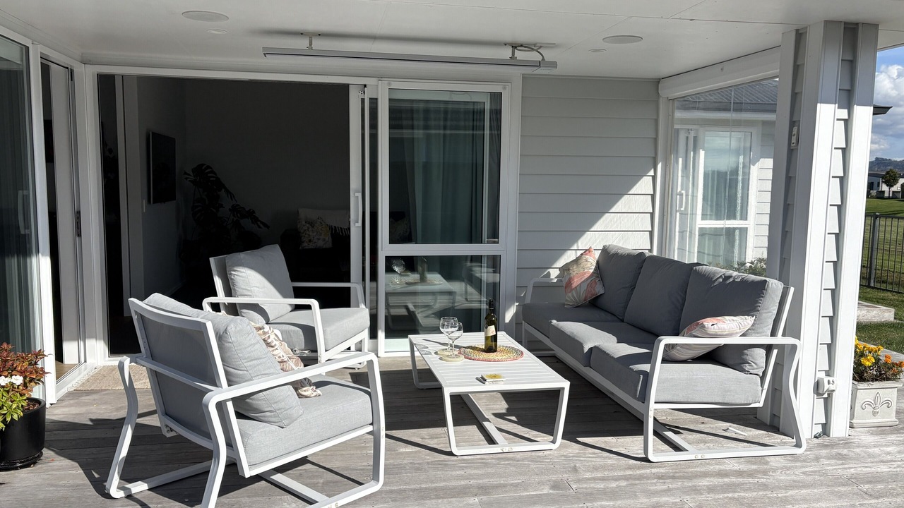 Photo of Patio Balcony in Papamoa Beach