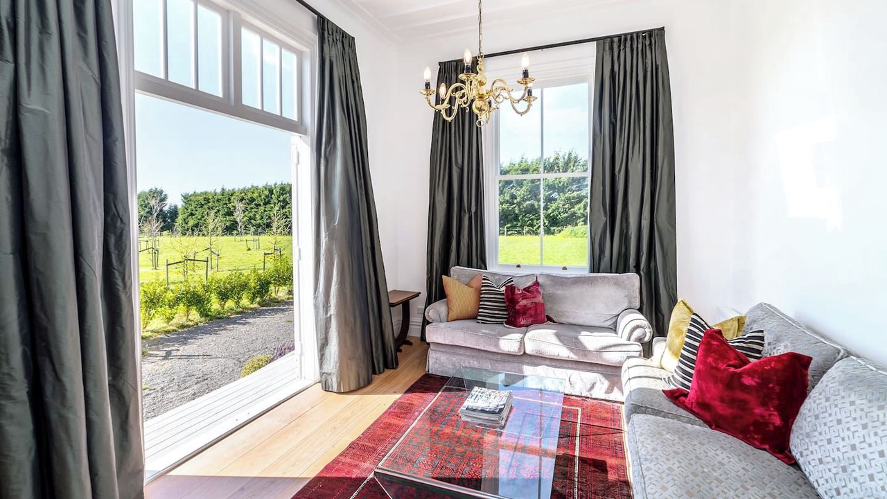Photo of Livingroom in Dyerville