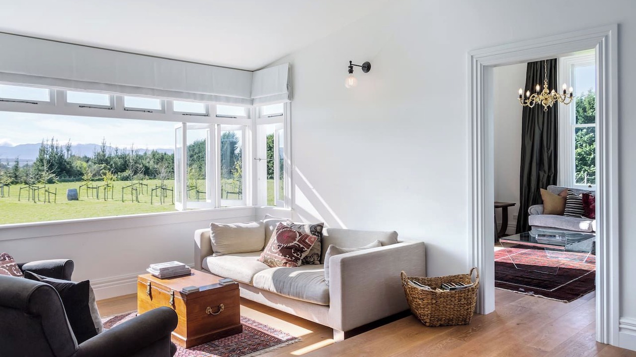 Photo of Livingroom in Dyerville