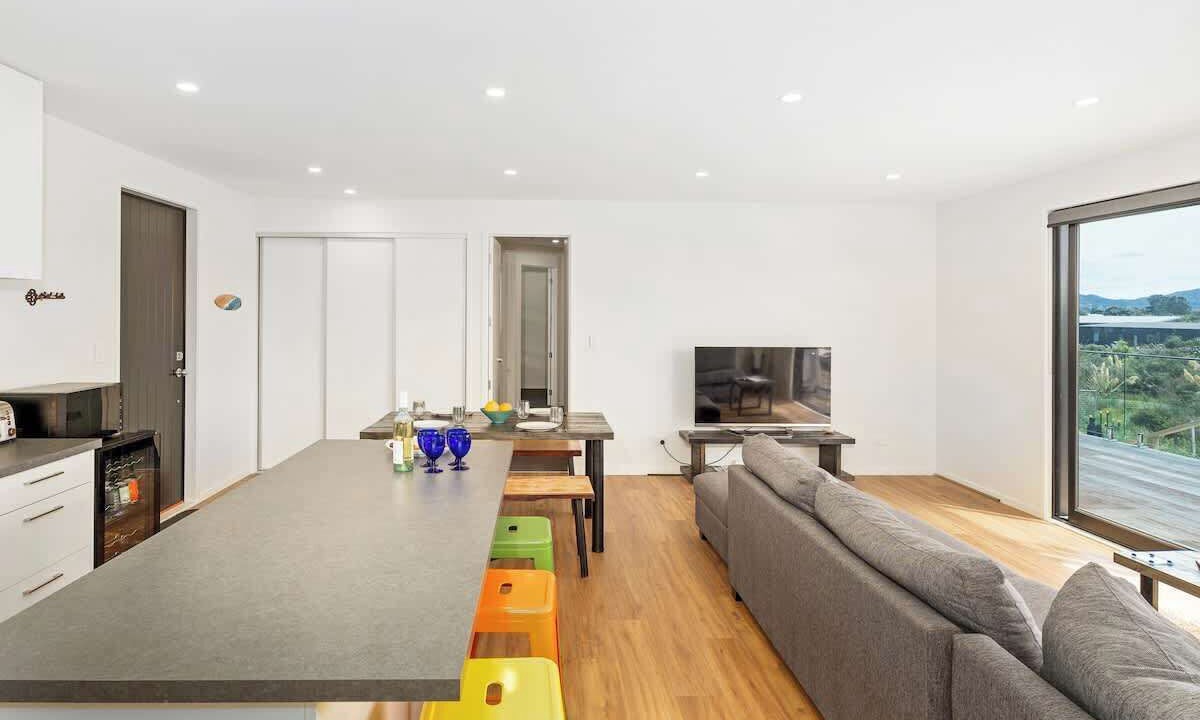 Photo of Livingroom in Cooks Beach