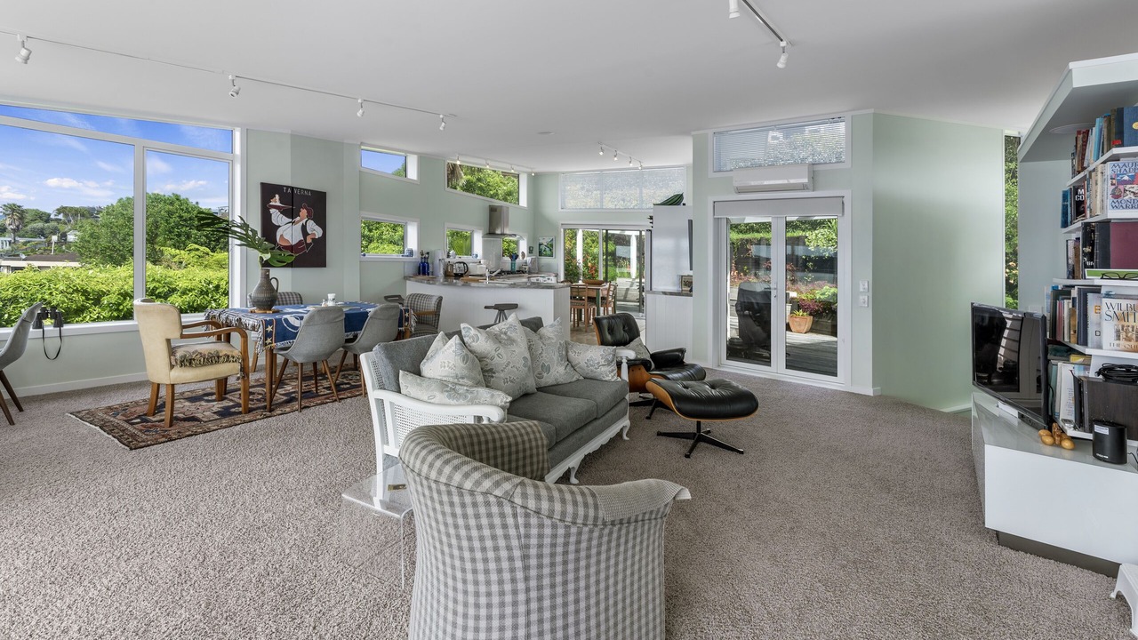 Photo of Livingroom in Omokoroa
