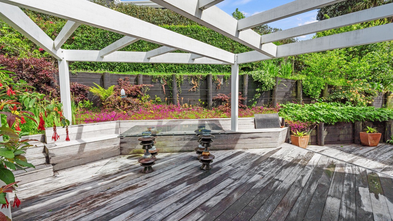 Photo of Patio Balcony in Omokoroa