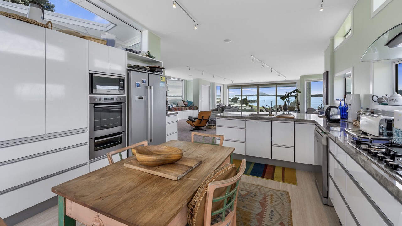 Photo of Kitchen in Omokoroa