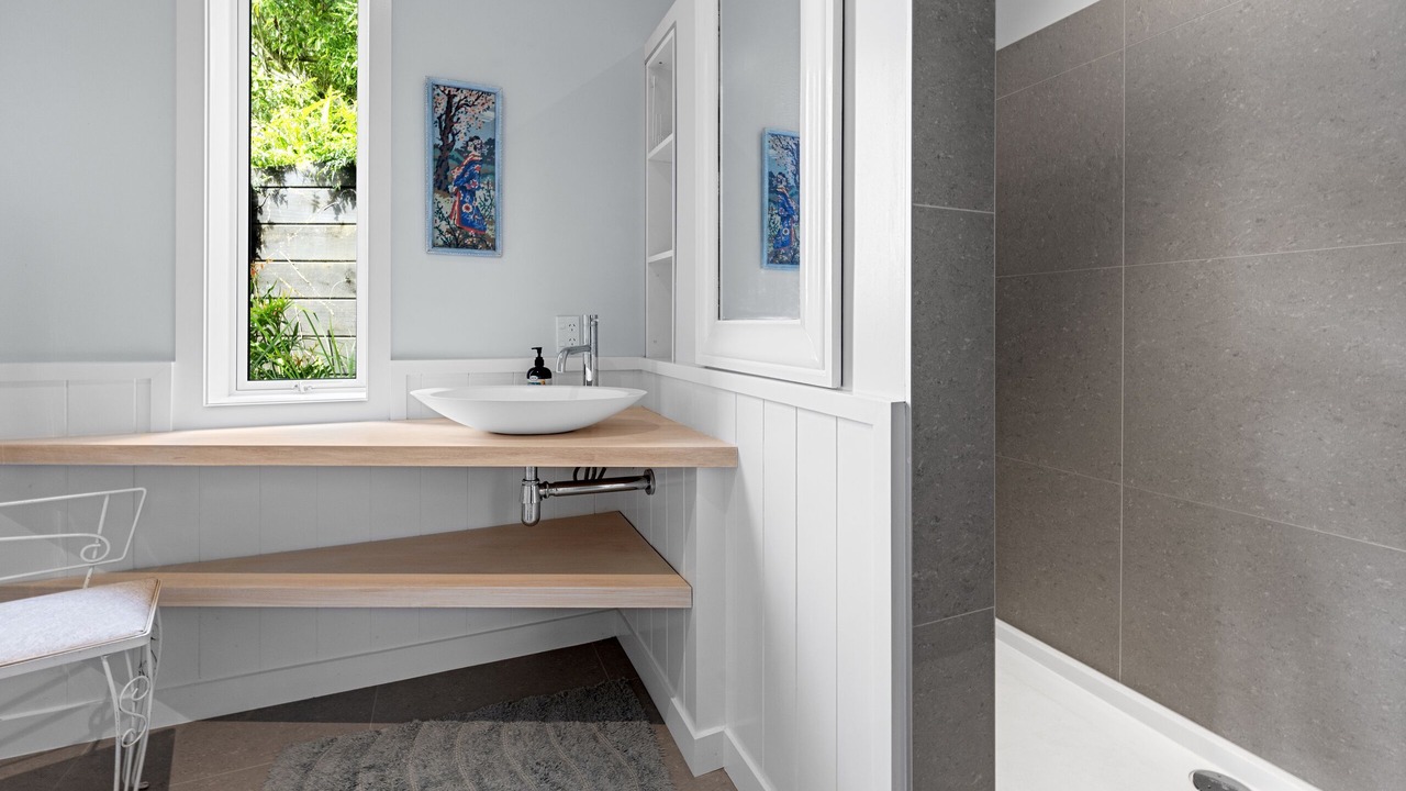 Photo of Bathroom in Omokoroa