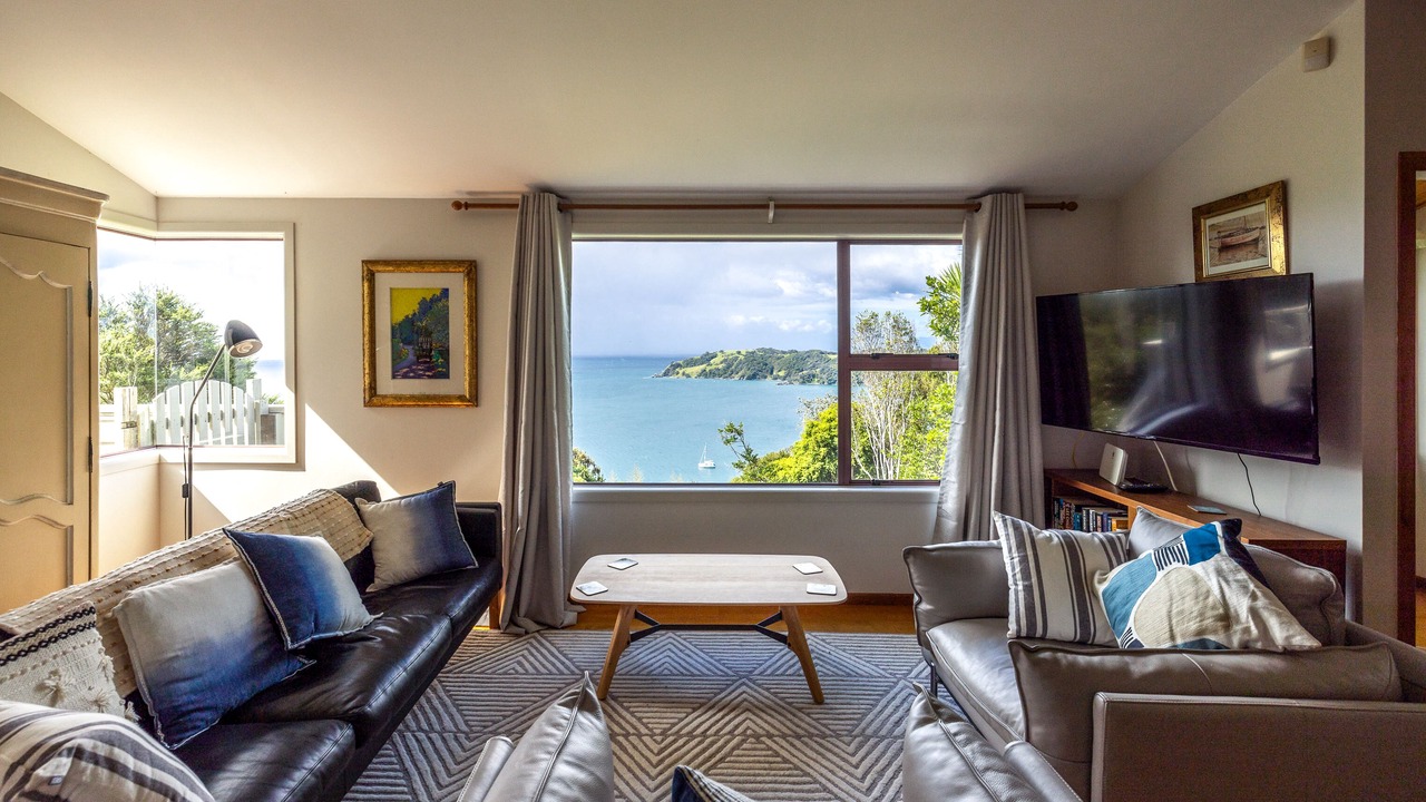 Photo of Livingroom in Waiheke Island