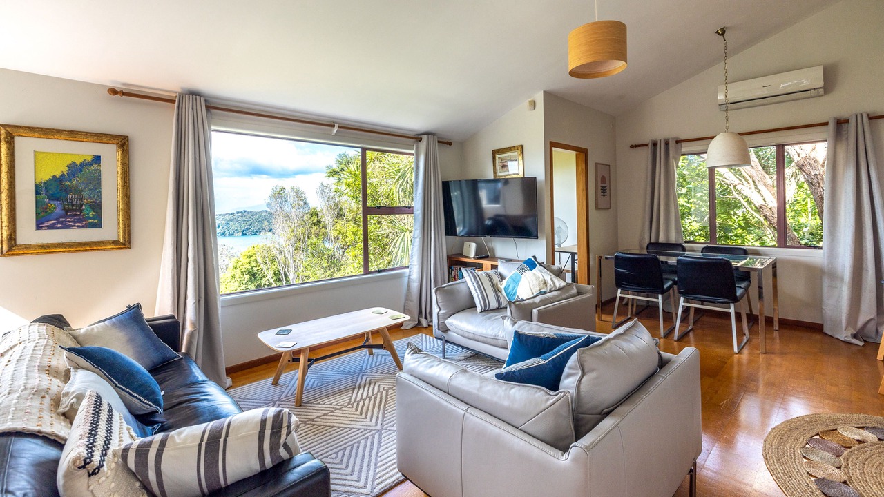 Photo of Livingroom in Waiheke Island