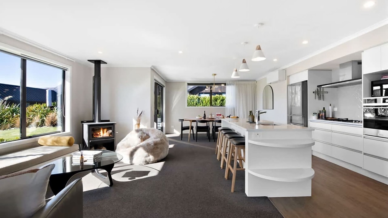 Photo of Kitchen in Kawarau Falls