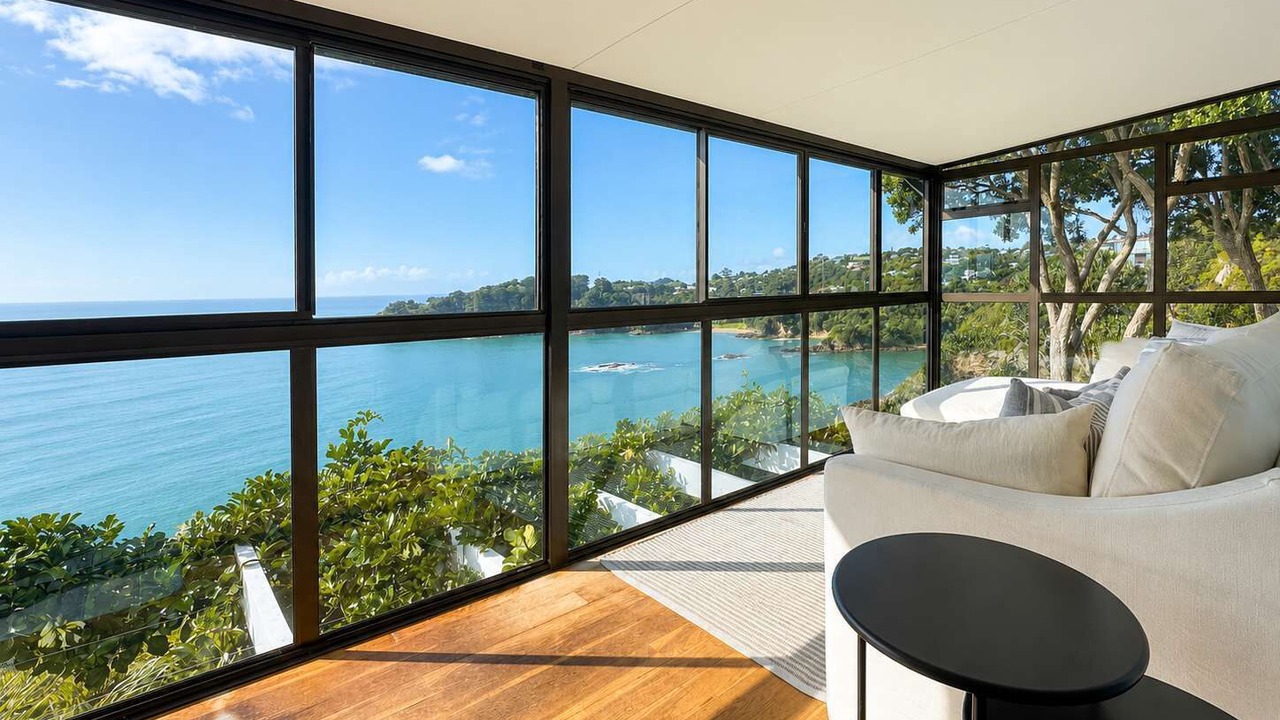 Photo of Livingroom in Oneroa