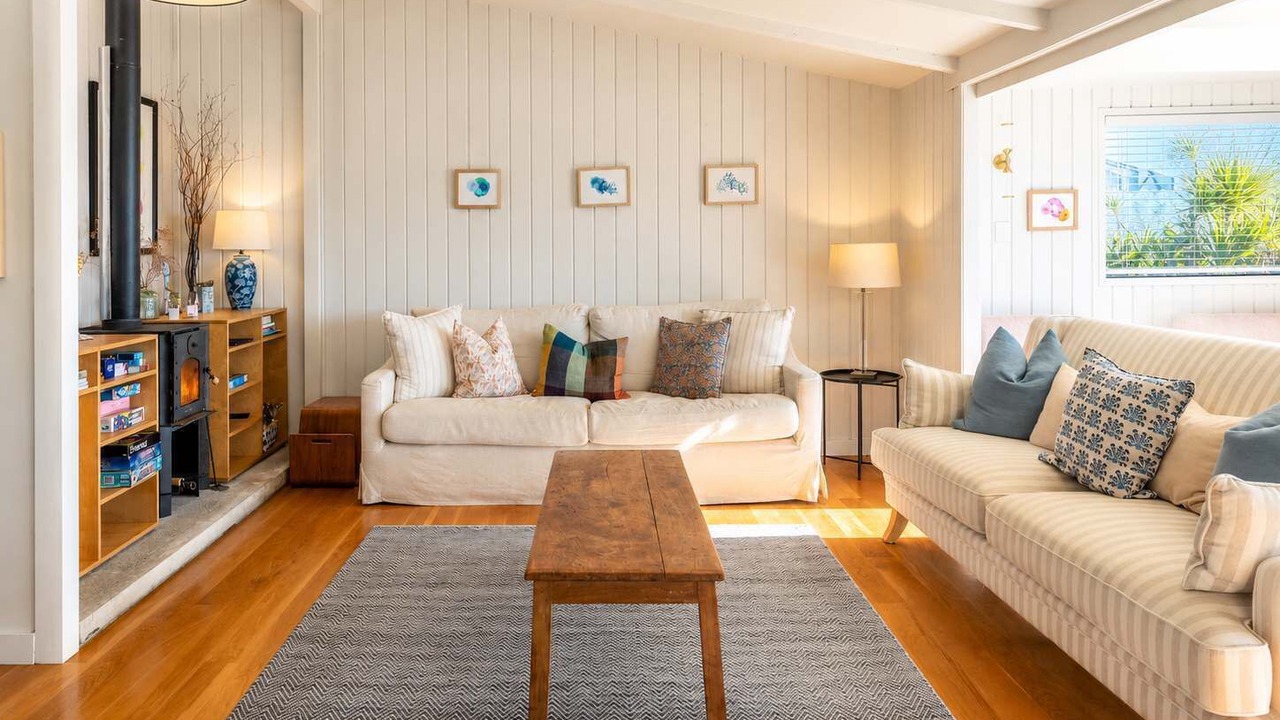 Photo of Livingroom in Oneroa