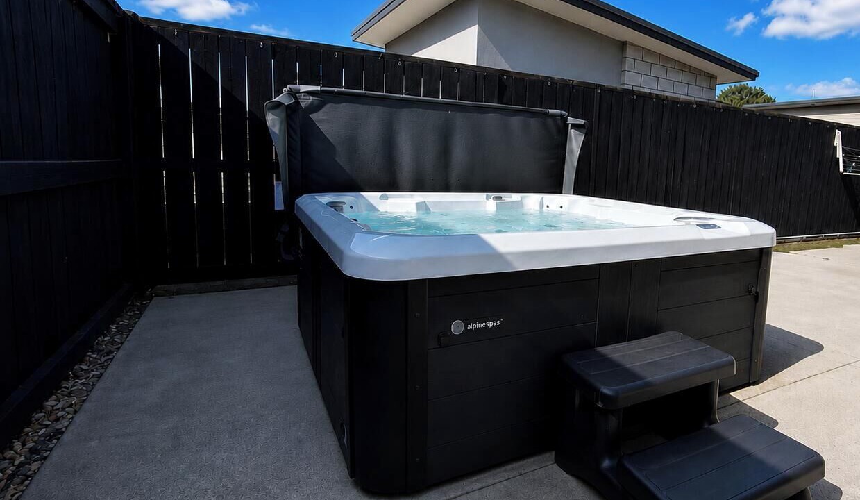Photo of Outdoor in Hamilton
