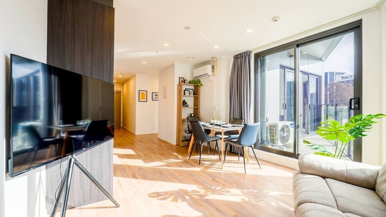 Photo of Livingroom in Newton