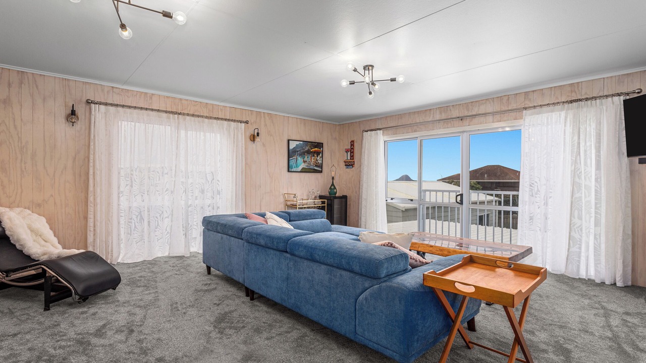 Photo of Livingroom in Ohope