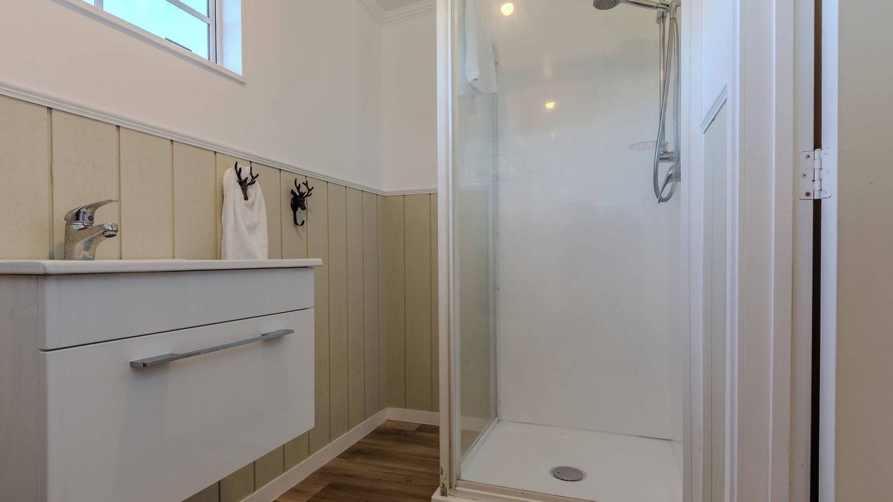 Photo of Bathroom in Pukehangi