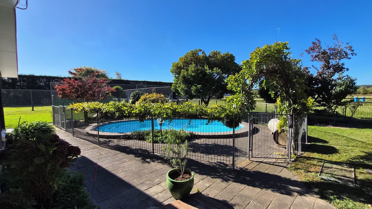 Photo of Outdoor in Whakatu
