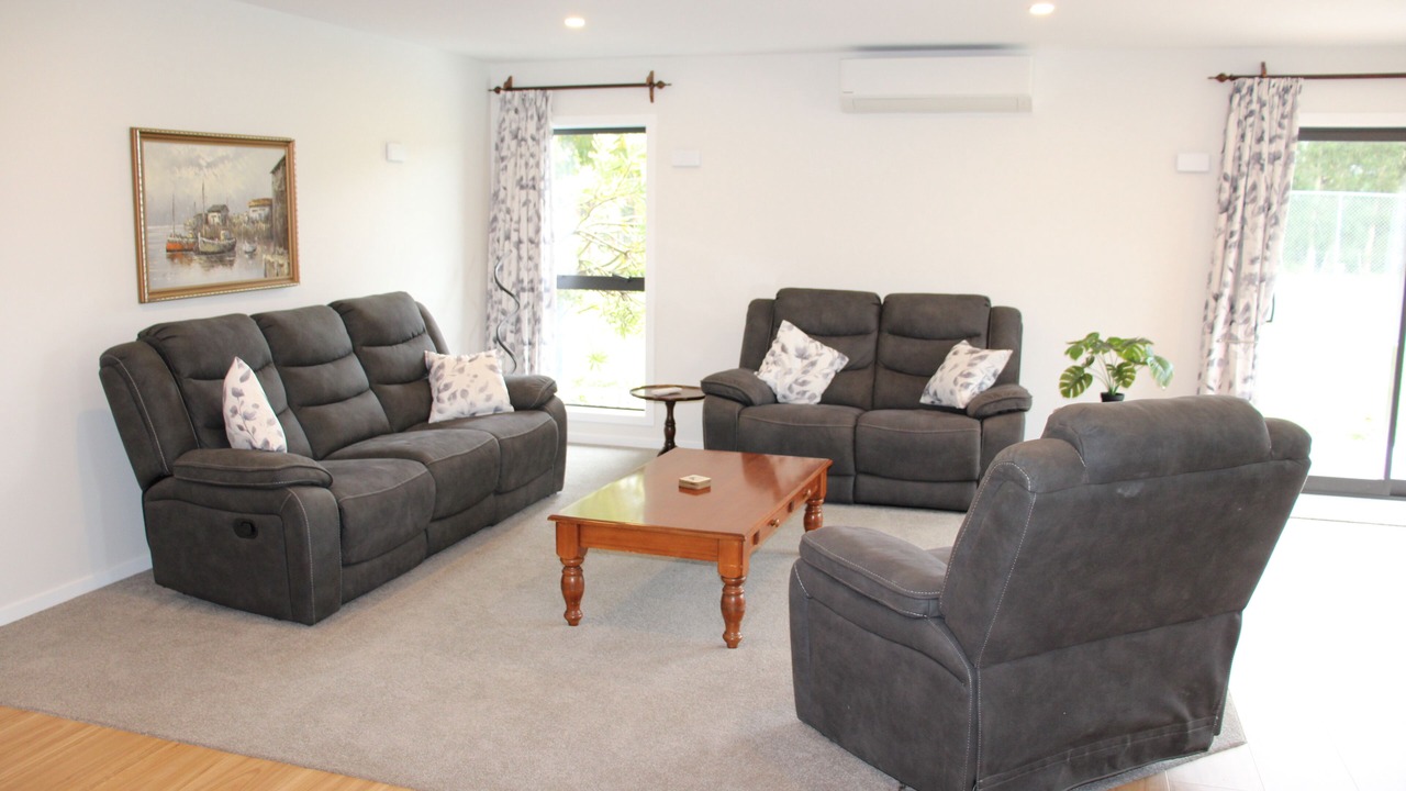 Photo of Livingroom in Whakatu