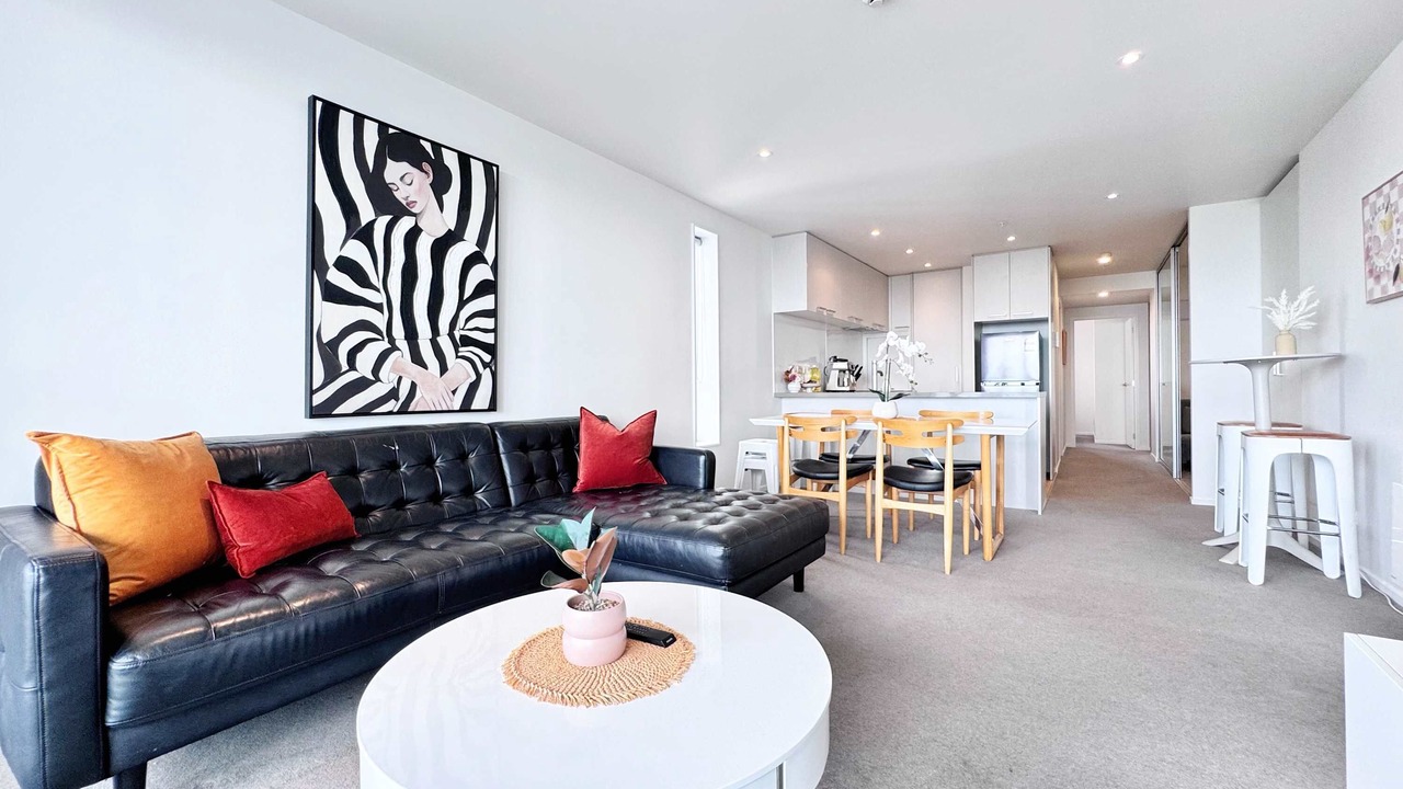 Photo of Livingroom in Auckland Central Business District