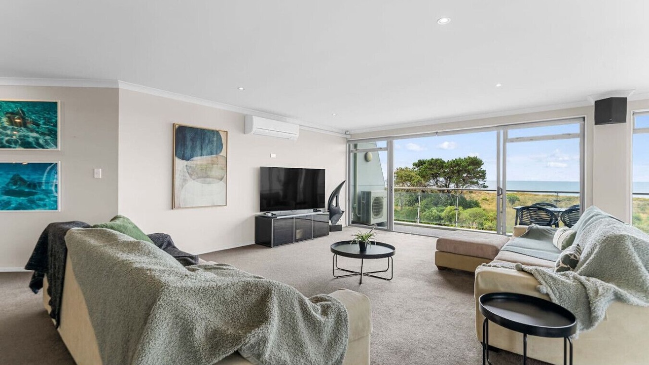 Photo of Livingroom in Papamoa Beach