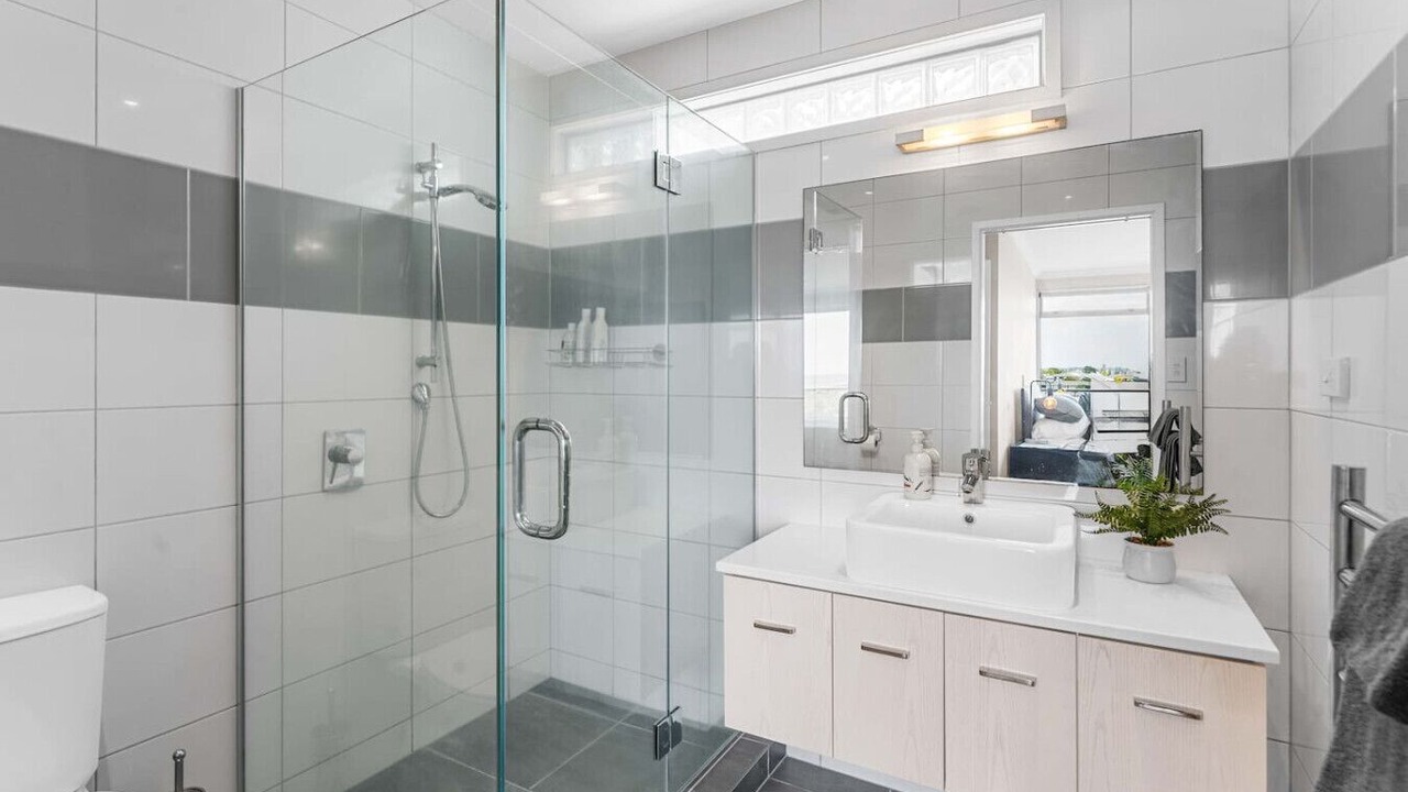 Photo of Bathroom in Papamoa Beach