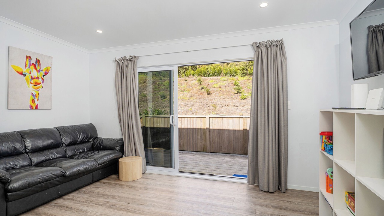Photo of Livingroom in Cooks Beach